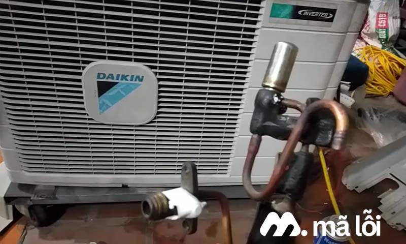 Nguyen nhan gay loi F3 may lanh Daikin
